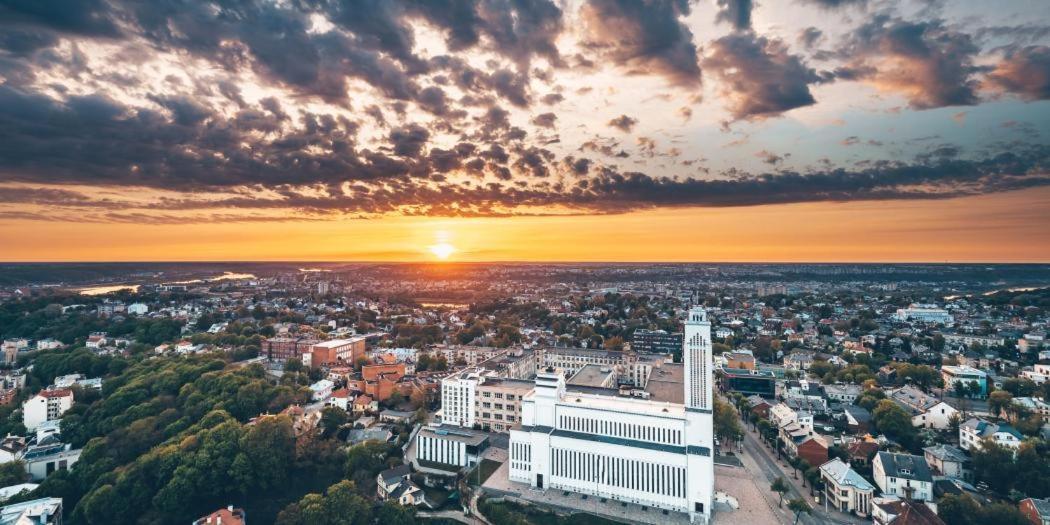 Stay In Kaunas & Radio City - Free Parking Exterior photo